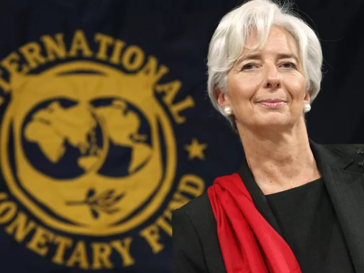 cuantos espanoles ganan mas de 40 000 euros