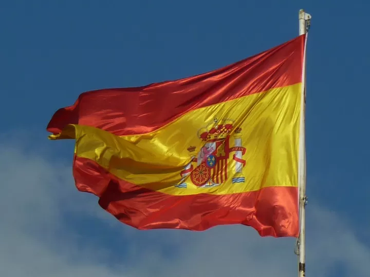 donde estan las olas mas grandes de espana